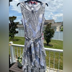 Robbie Bee Sleeveless Paisley Print Dress w/ Handkerchief Skirt